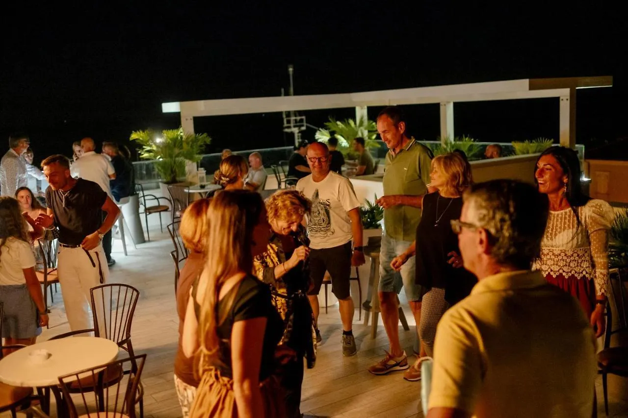 Hotel Stella D'Oro Rimini 3*,