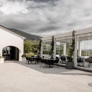 Hotel Mamagio